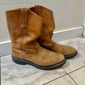 Redwing Pecos pull-on boots